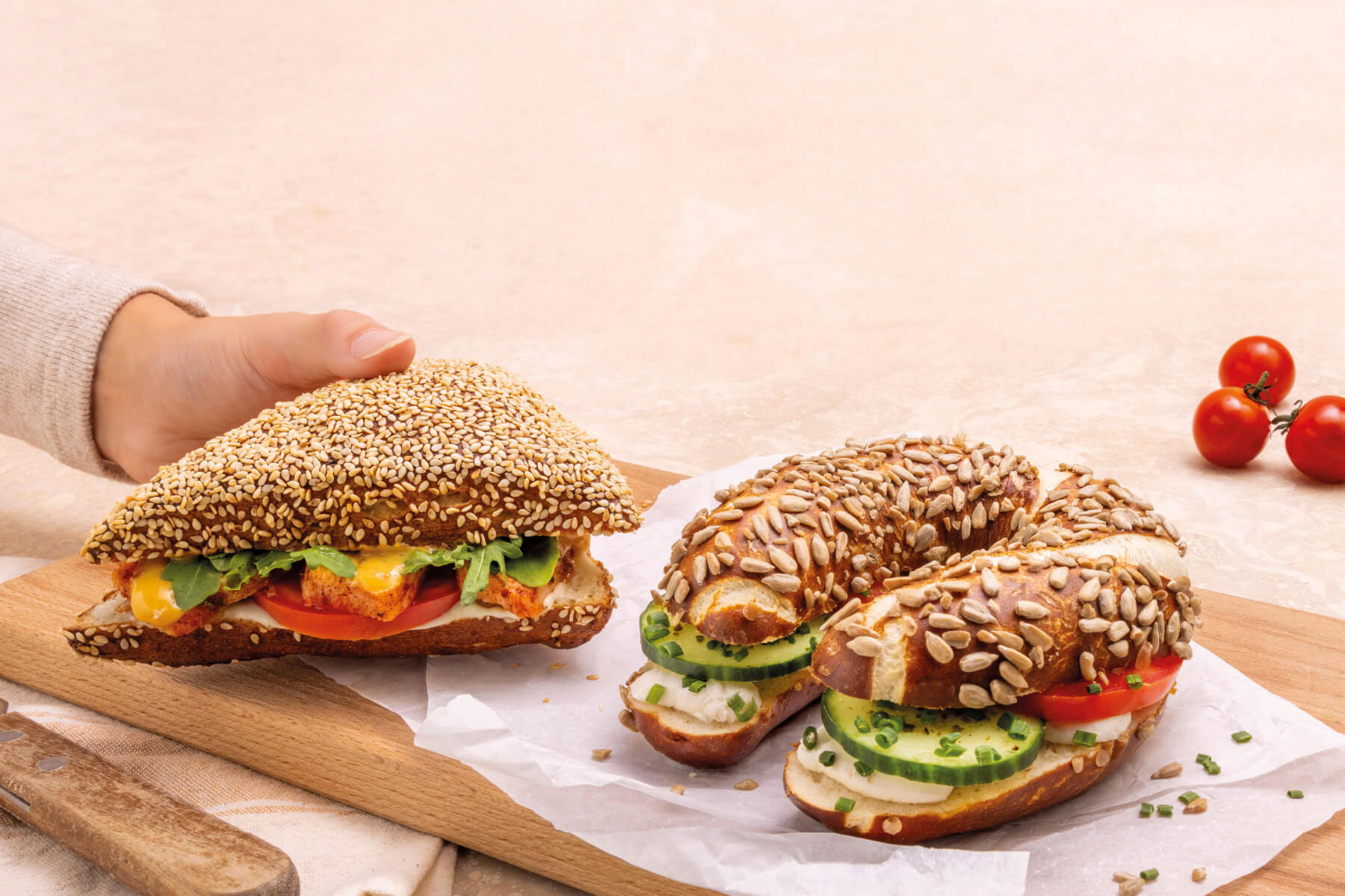 <h2>LAUGENZEIT</h2> : Laugenhörnchen Veggie & Laugenspitz Chicken-Senfsauce